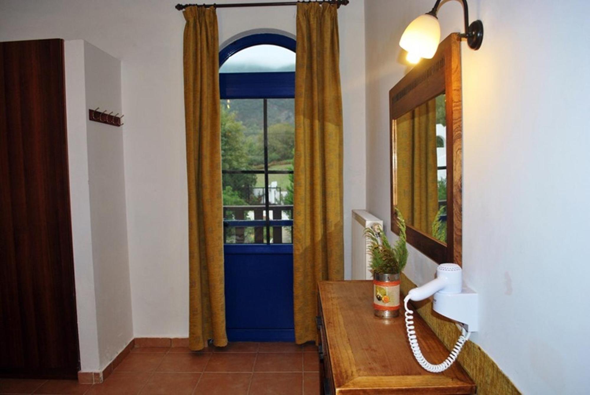 Archondissa Beach Aparthotel Therma  Rom bilde